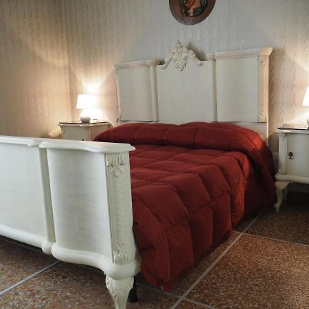Casa Maria Appartement San Benedetto del Tronto Buitenkant foto